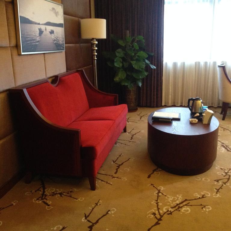 Shidu Purple Yuet Hotel Chongqing Room photo
